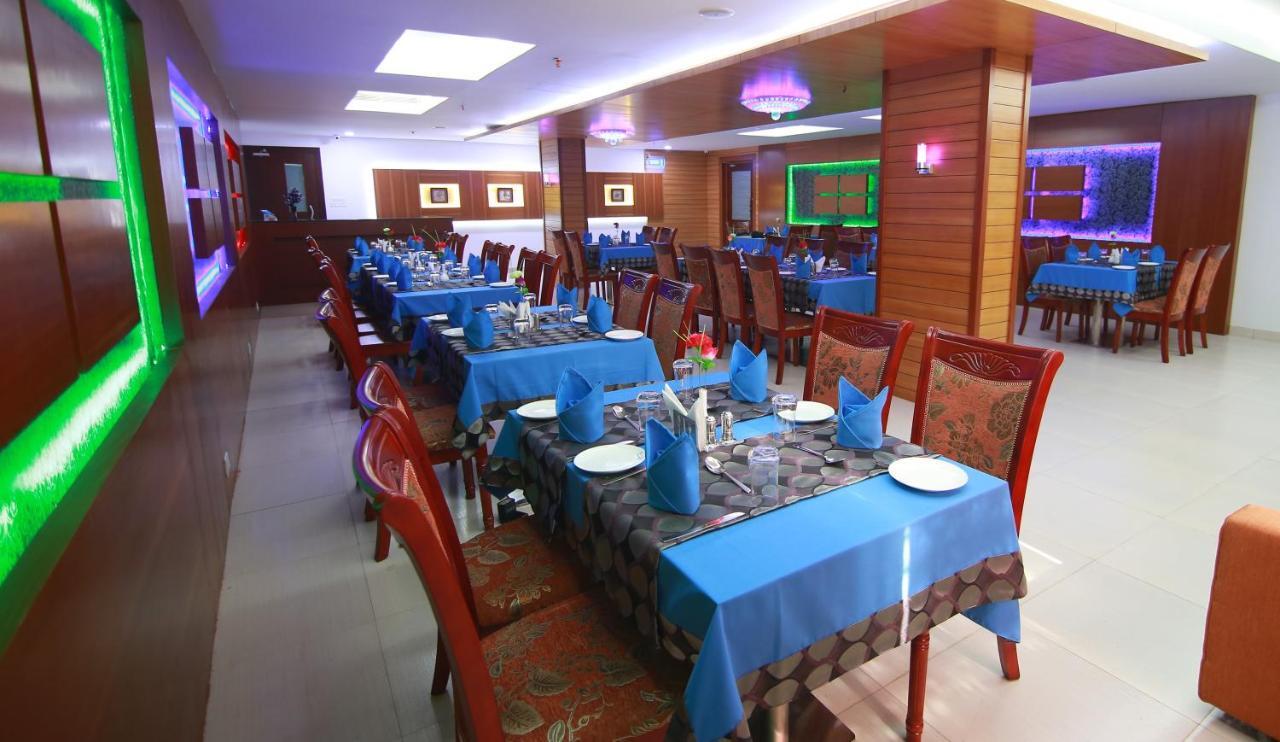 Rouba Residency Hotel Ponnāni Exterior foto